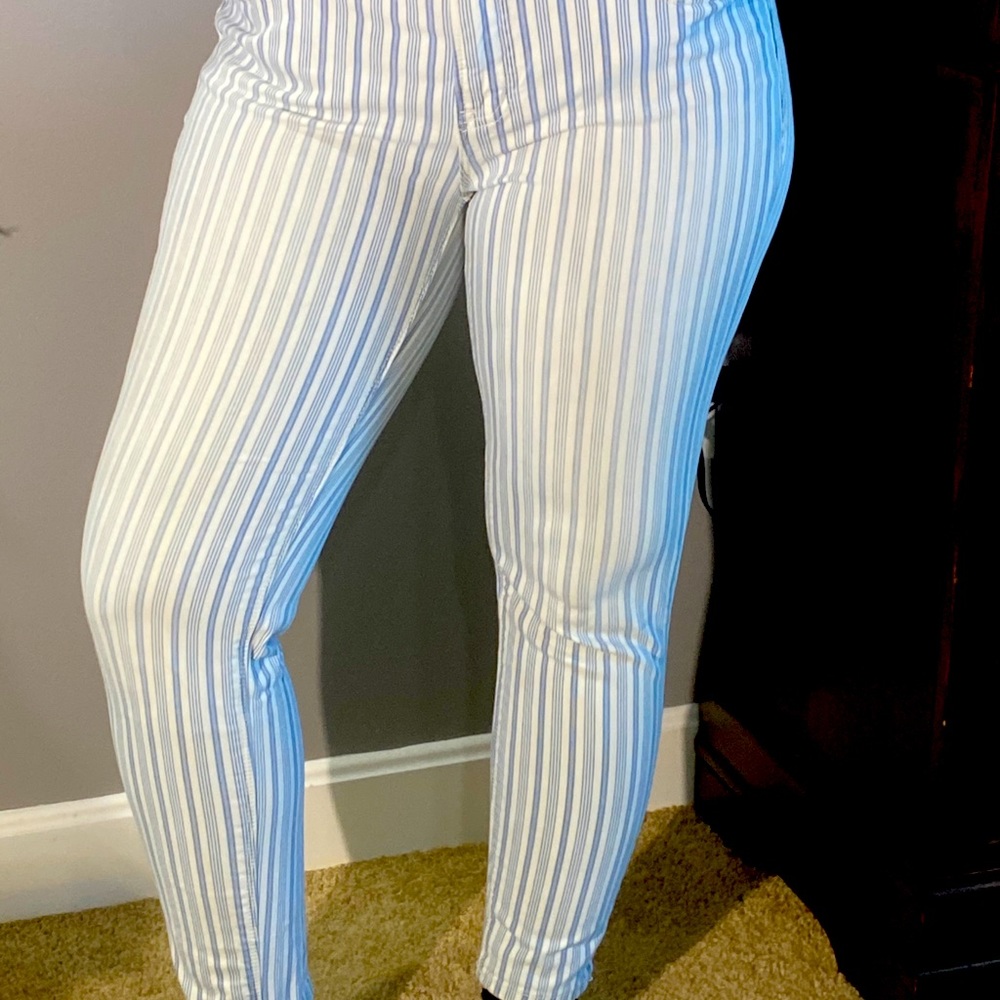 Stripped Skinny Jeans